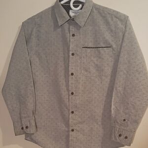 Men's Gray Button-Up Shirt